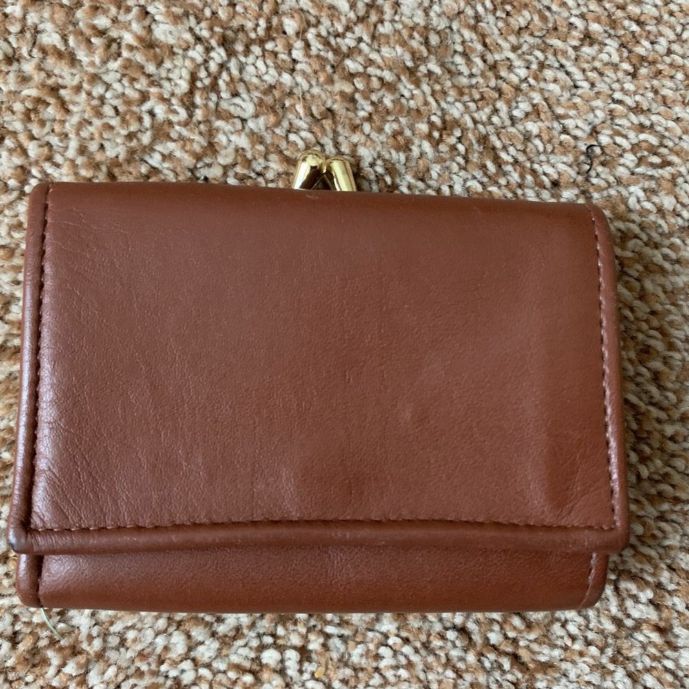 VTG brown leather wallet change purse, tri-fold